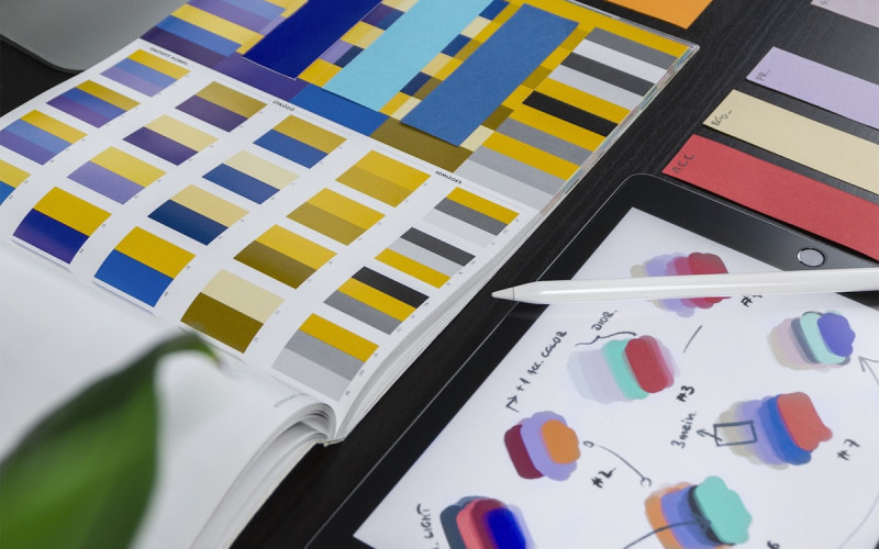 Logo on applications and signage